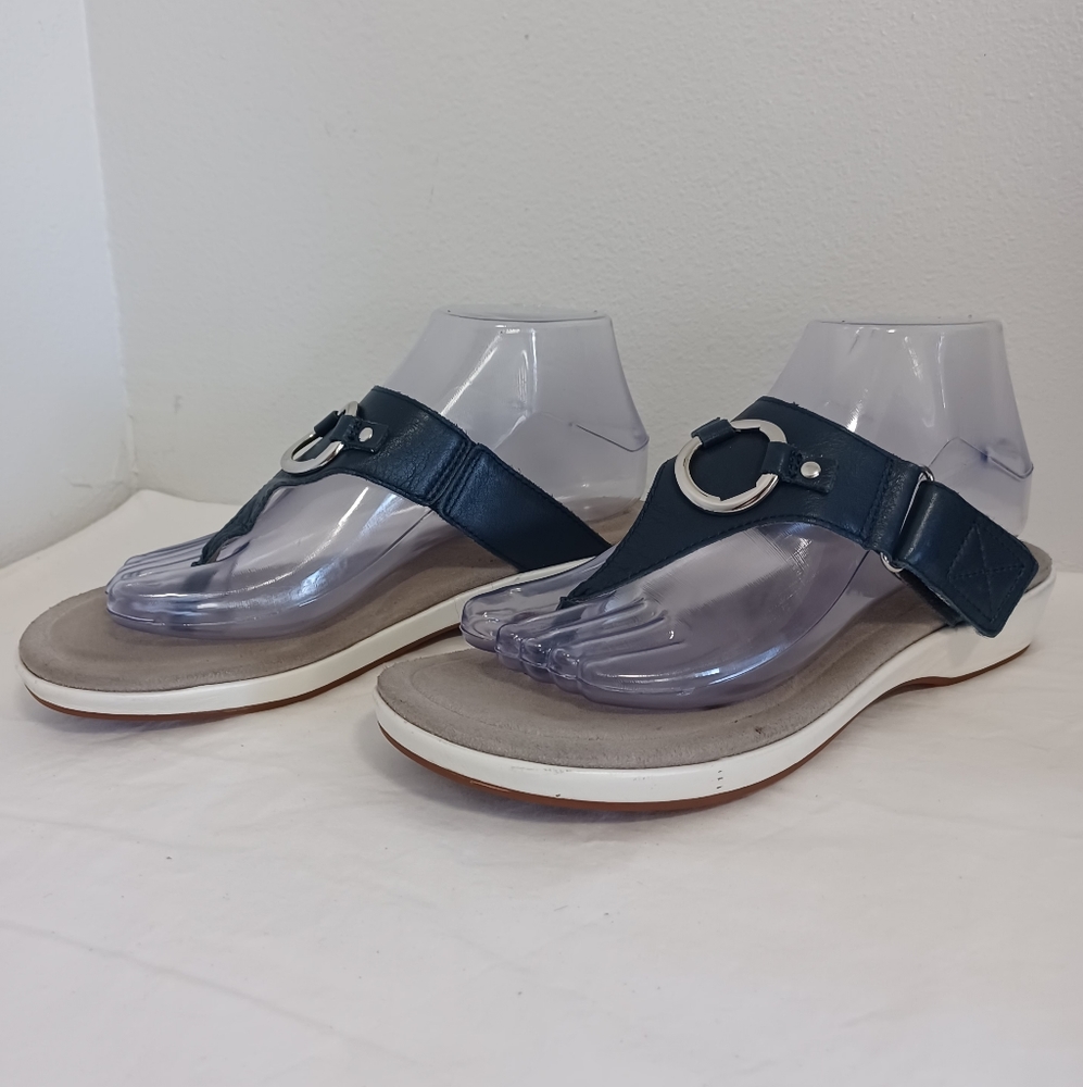 Ariat thong sandals navy-blue silver poolside warm stone Sz 8B